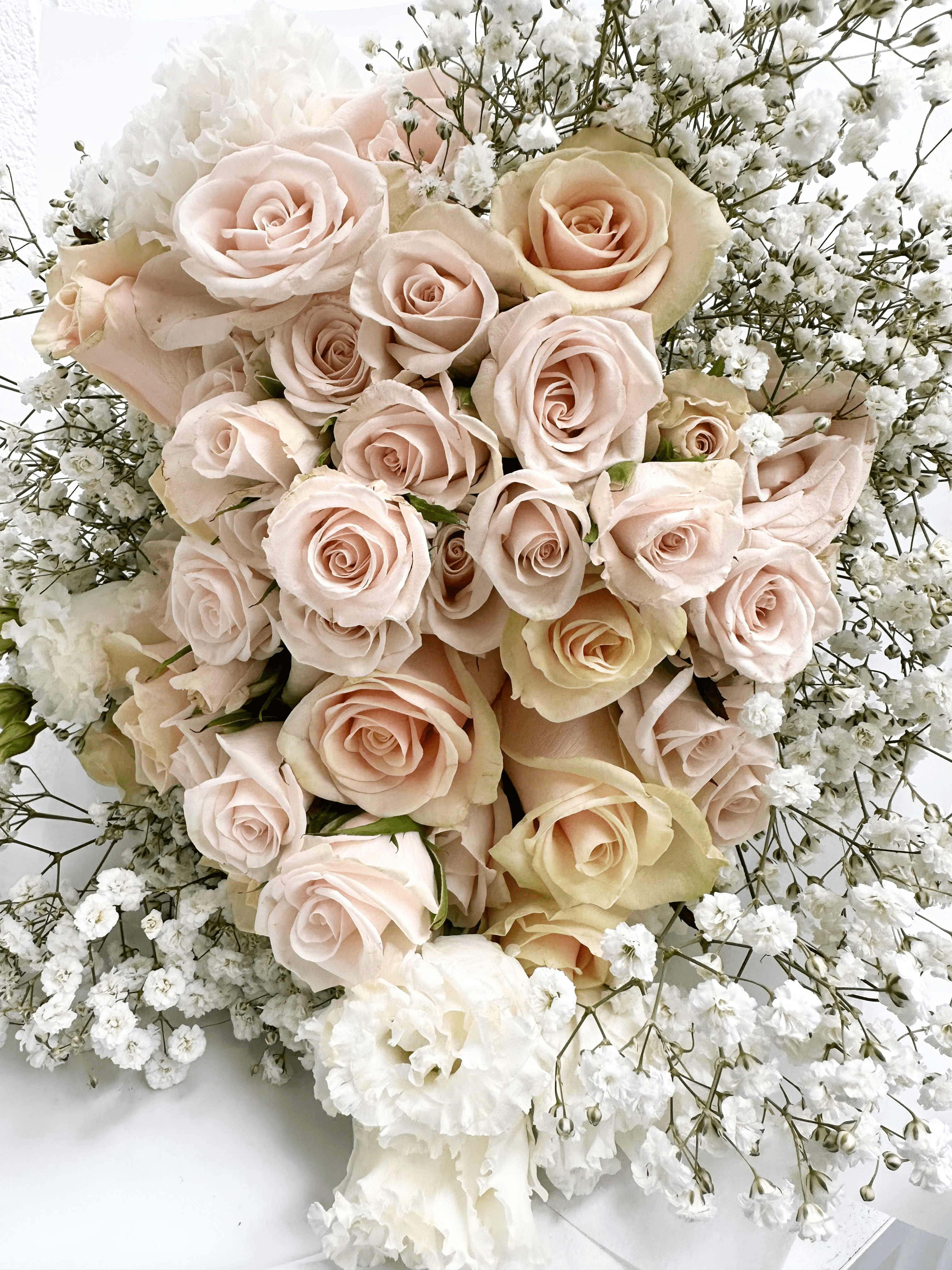 The Grace Bouquet  - Luxury Roses and Baby's Breath Bouquet Delivery