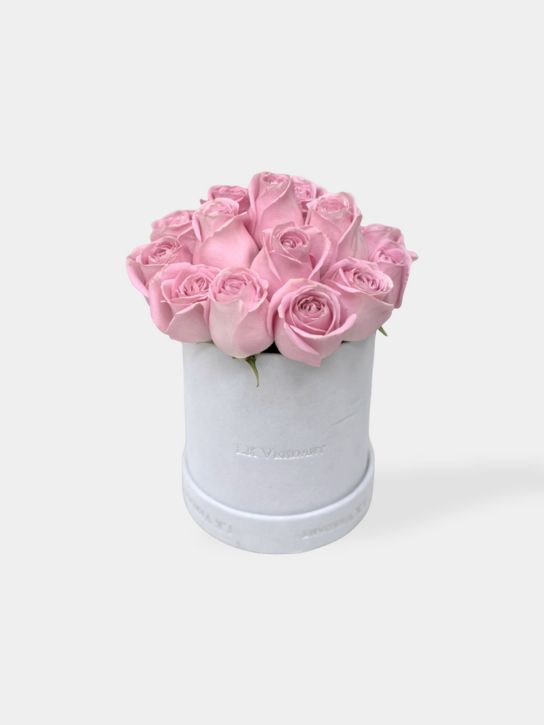 Glamorous Pink Roses Hatbox Flowers - LK VERDANT