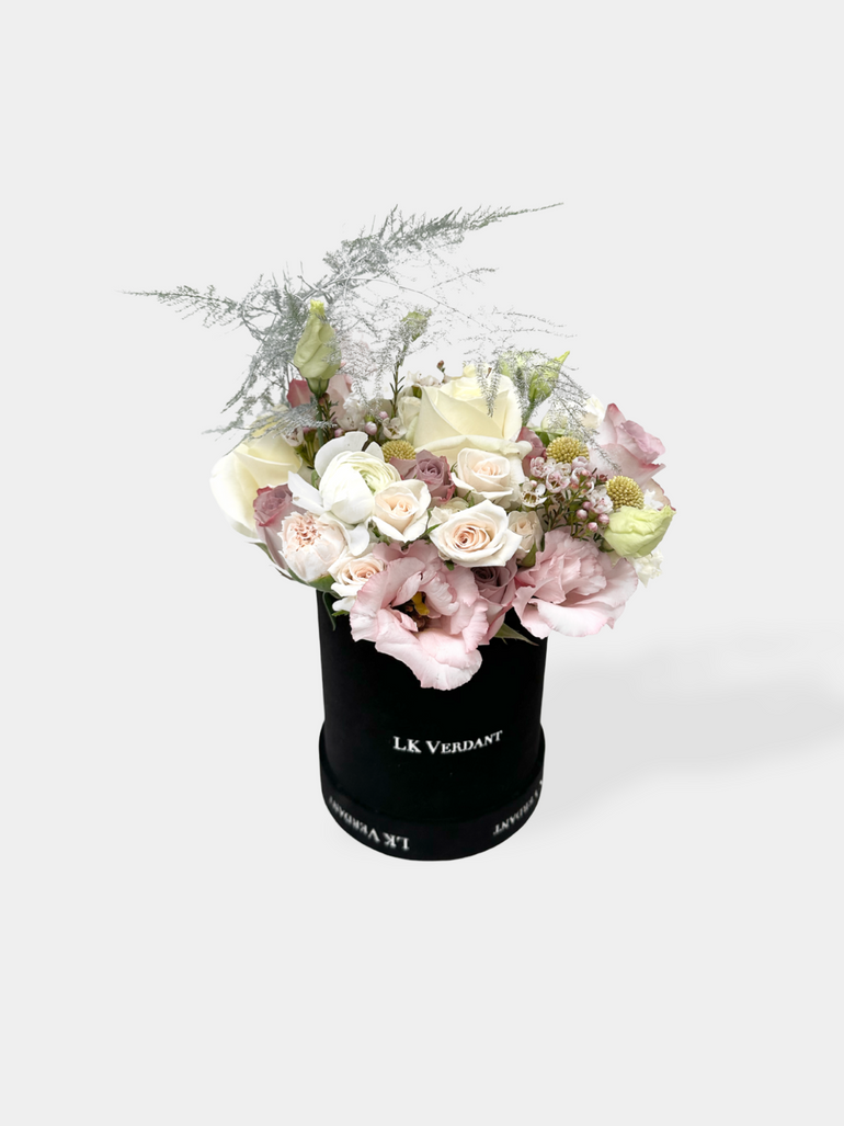 Spring Escape Hatbox Flowers - LK VERDANT